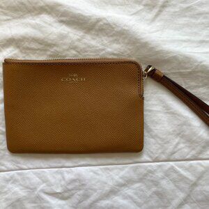 Coach Wristlet Beige